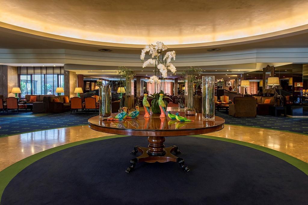 Hotel Solverde Spa And Wellness Center Vila Nova de Gaia Exteriér fotografie The lobby of the hotel
