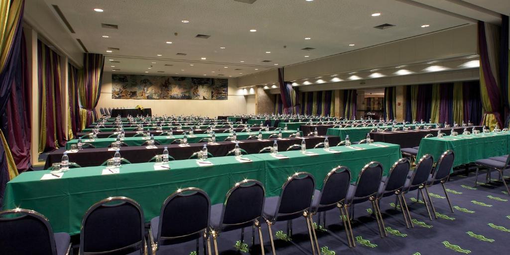 Hotel Solverde Spa And Wellness Center Vila Nova de Gaia Zařízení fotografie The conference room of the European Economic and Social Committee